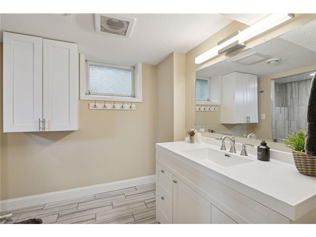 2000 Hampshire Avenue S Saint Louis Park MN 55426 7048819 image28
