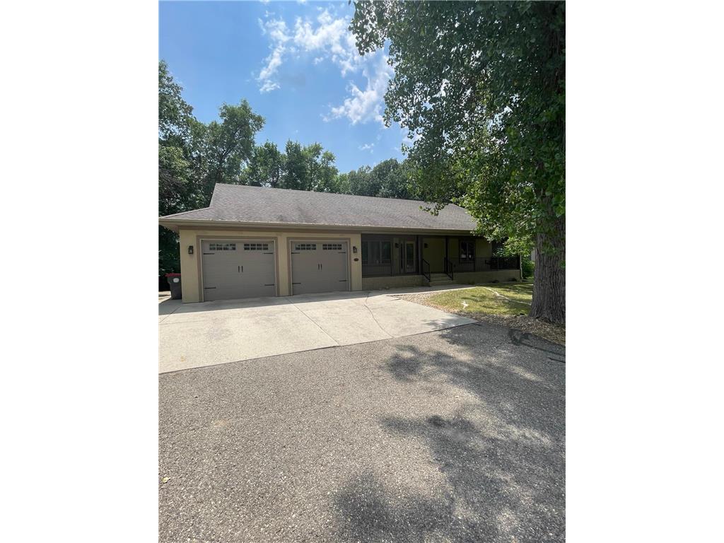 2000 Lakepark Place Alexandria MN 56308 6399016 image1