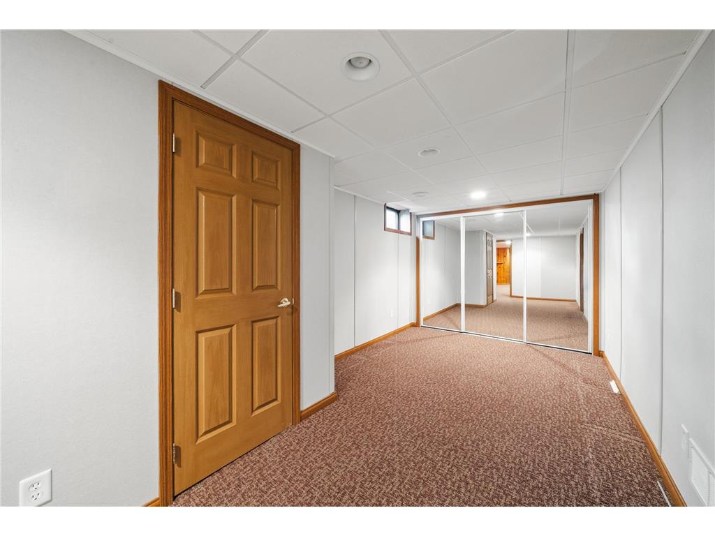 2000 Ordway Street Golden Valley MN 55422 7041568 image23