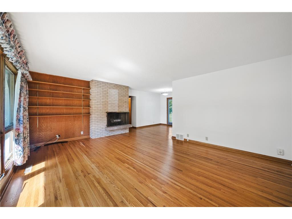 2000 Ordway Street Golden Valley MN 55422 7041568 image3