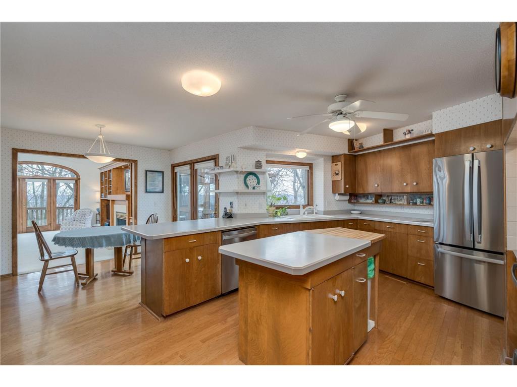 2000 Roe Crest Drive North Mankato MN 56003 7045158 image17