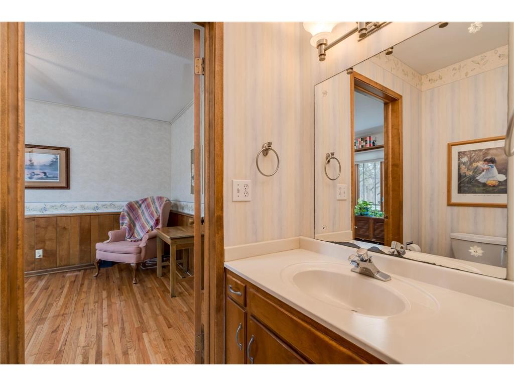 2000 Roe Crest Drive North Mankato MN 56003 7045158 image31