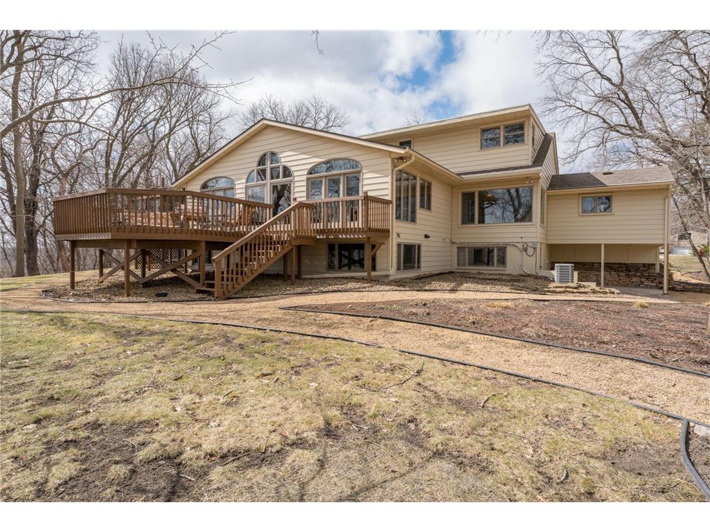 2000 Roe Crest Drive North Mankato MN 56003 7045158 image55