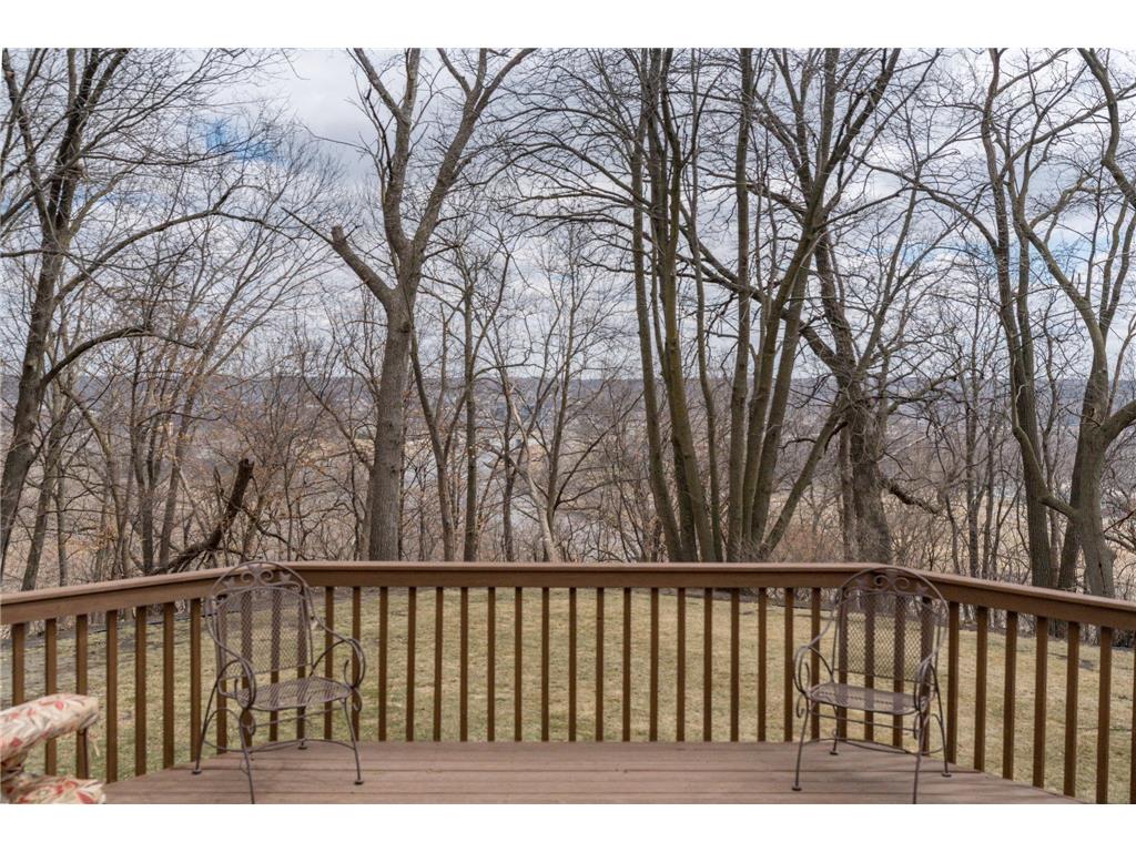 2000 Roe Crest Drive North Mankato MN 56003 7045158 image57