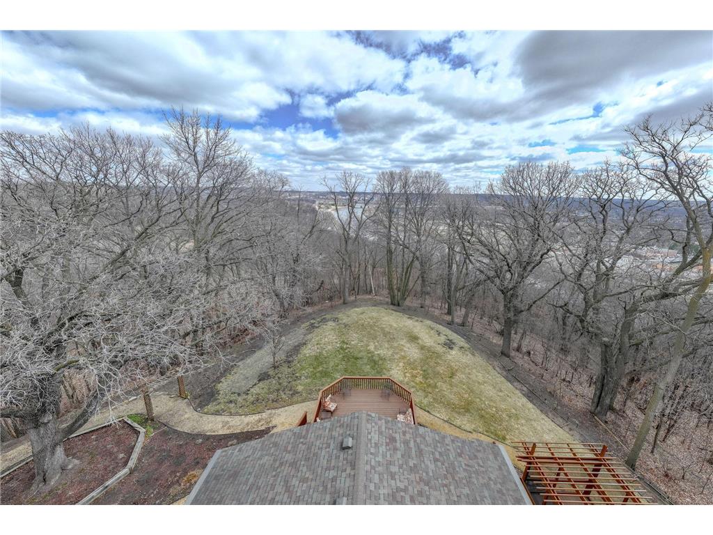 2000 Roe Crest Drive North Mankato MN 56003 7045158 image62