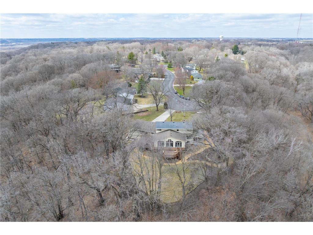 2000 Roe Crest Drive North Mankato MN 56003 7045158 image65