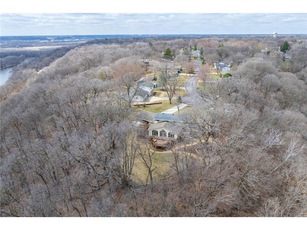 2000 Roe Crest Drive North Mankato MN 56003 7045158 image67