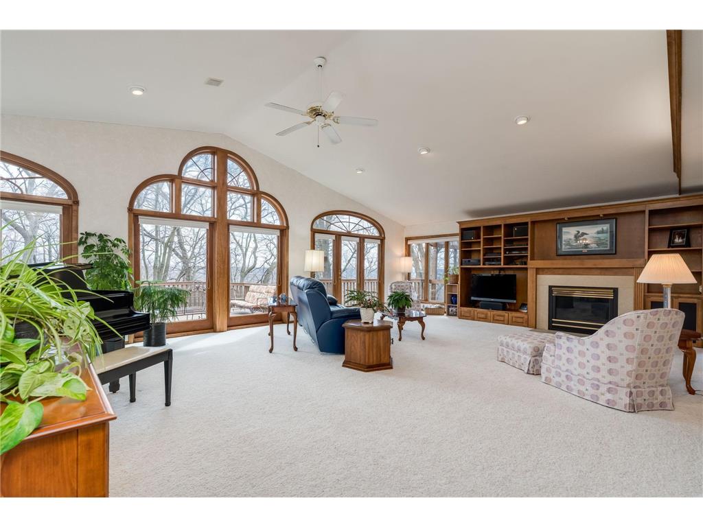 2000 Roe Crest Drive North Mankato MN 56003 7045158 image9