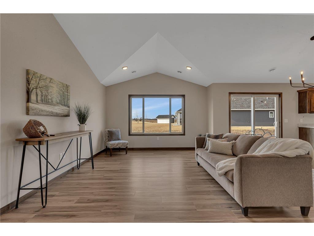 2000 Sandstone Loop N Sartell MN 56377 6782474 image4