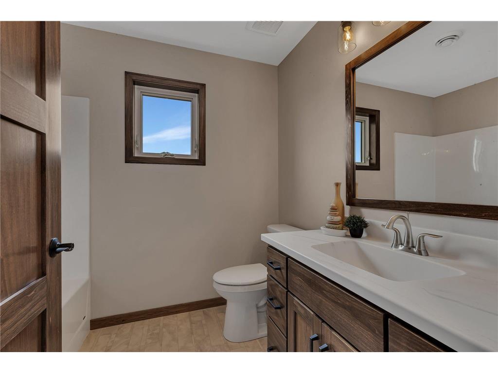 2000 Sandstone Loop N Sartell MN 56377 7063695 image13