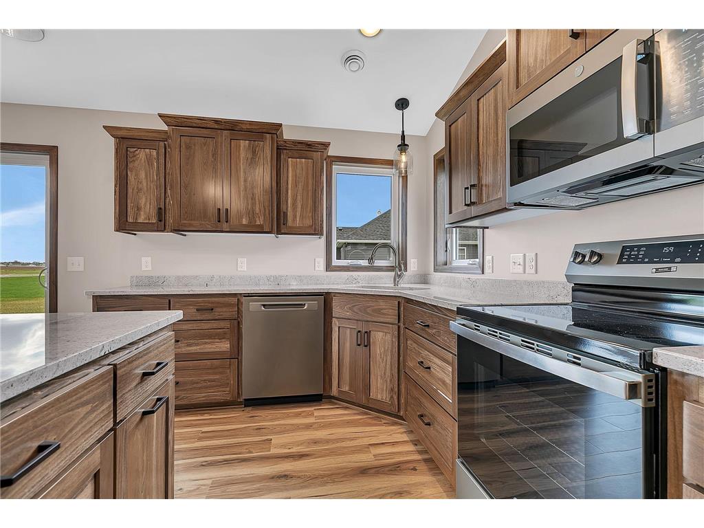 2000 Sandstone Loop N Sartell MN 56377 7063695 image6