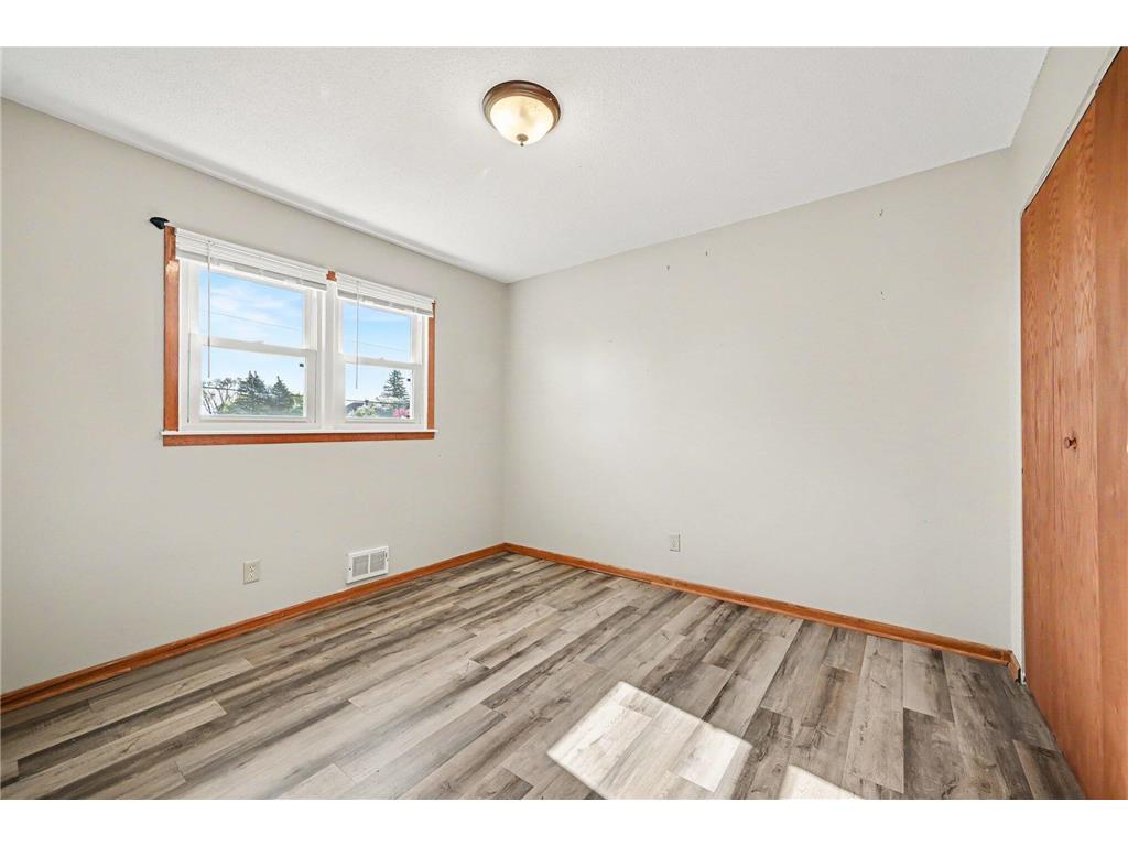 2000 Westview Drive Hastings MN 55033 7106851 image10
