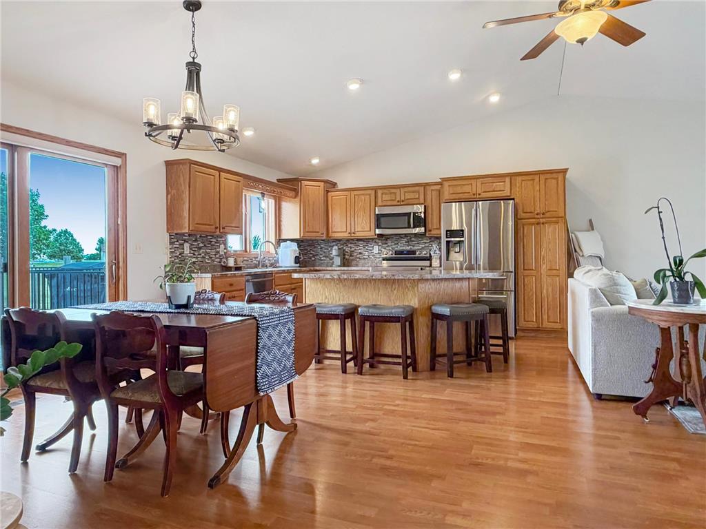 2001 Eastbay Avenue Balaton MN 56115 7084500 image10