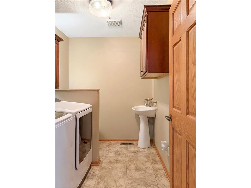 2001 Eastbay Avenue Balaton MN 56115 7084500 image27