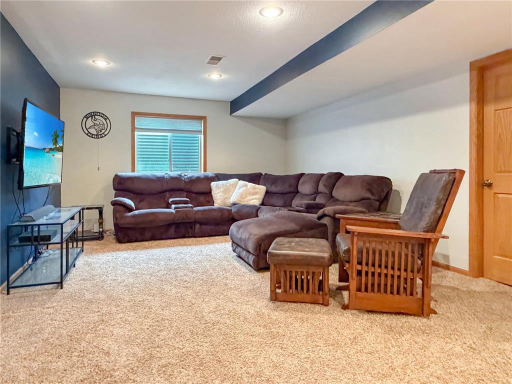2001 Eastbay Avenue Balaton MN 56115 7084500 image30