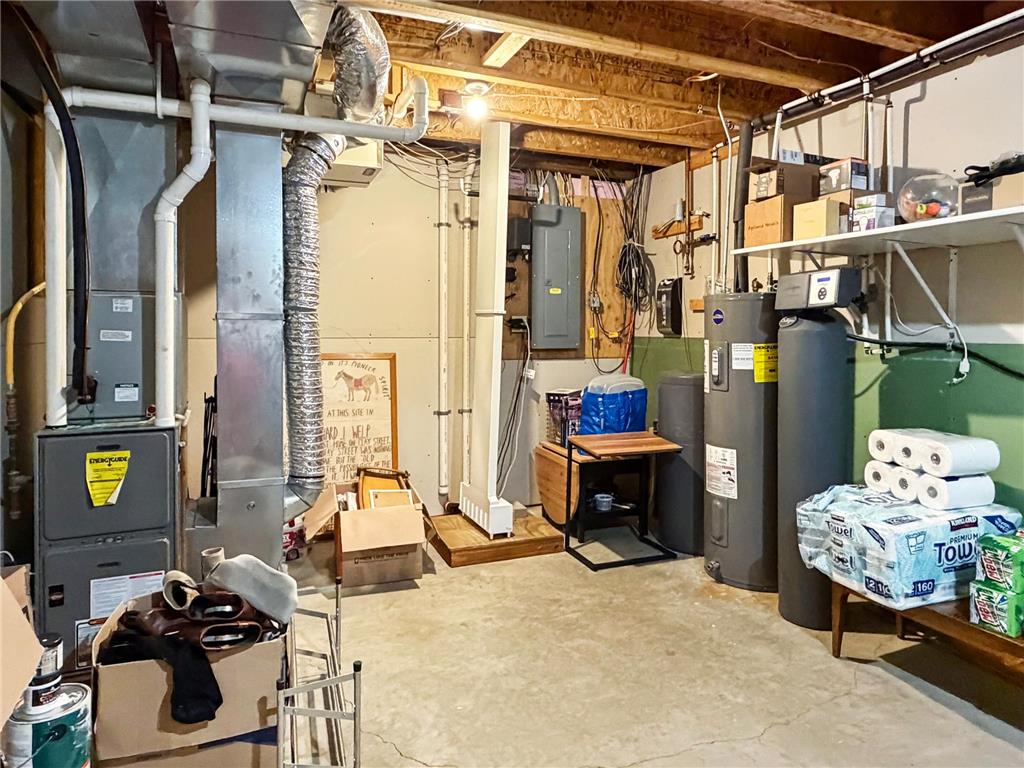 2001 Eastbay Avenue Balaton MN 56115 7084500 image39