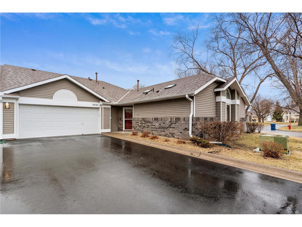 2001 Glenhaven Lane N Brooklyn Park MN 55443 6695235 image1