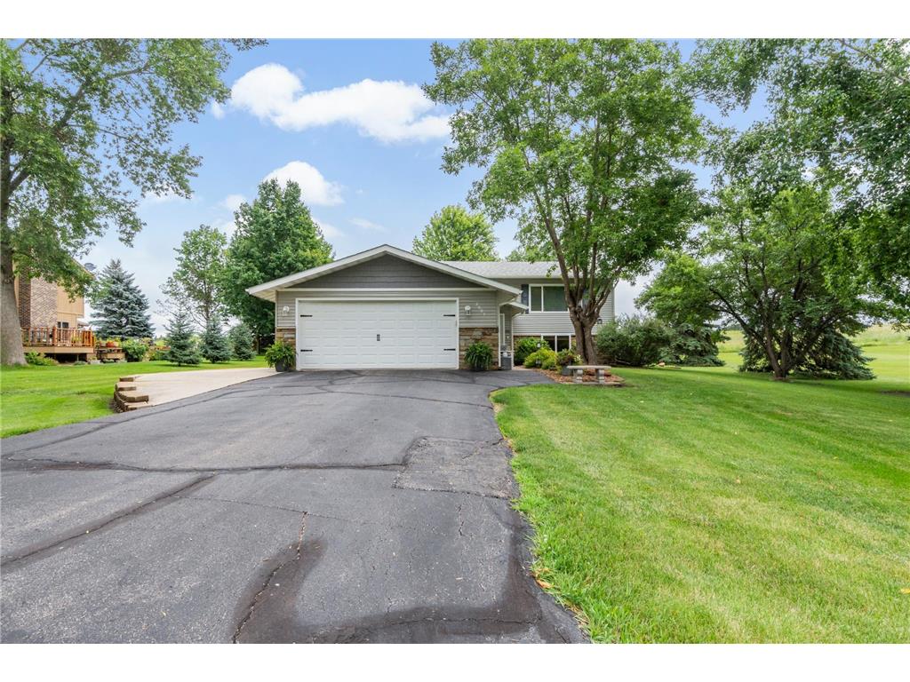2001 Ridgewood Drive NW Alexandria MN 56308 - Darling Lake 7052769 image1