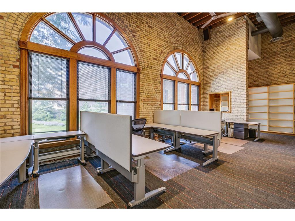 2001 University Avenue SE Minneapolis MN 55414 6783367 image16