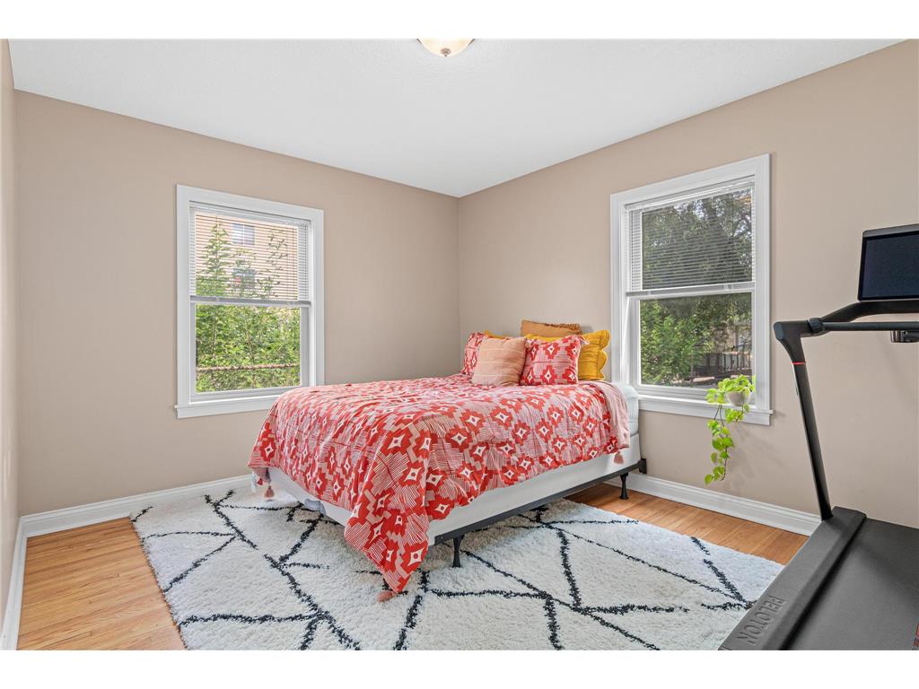 2001 Washington Street NE Minneapolis MN 55418 6807355 image11