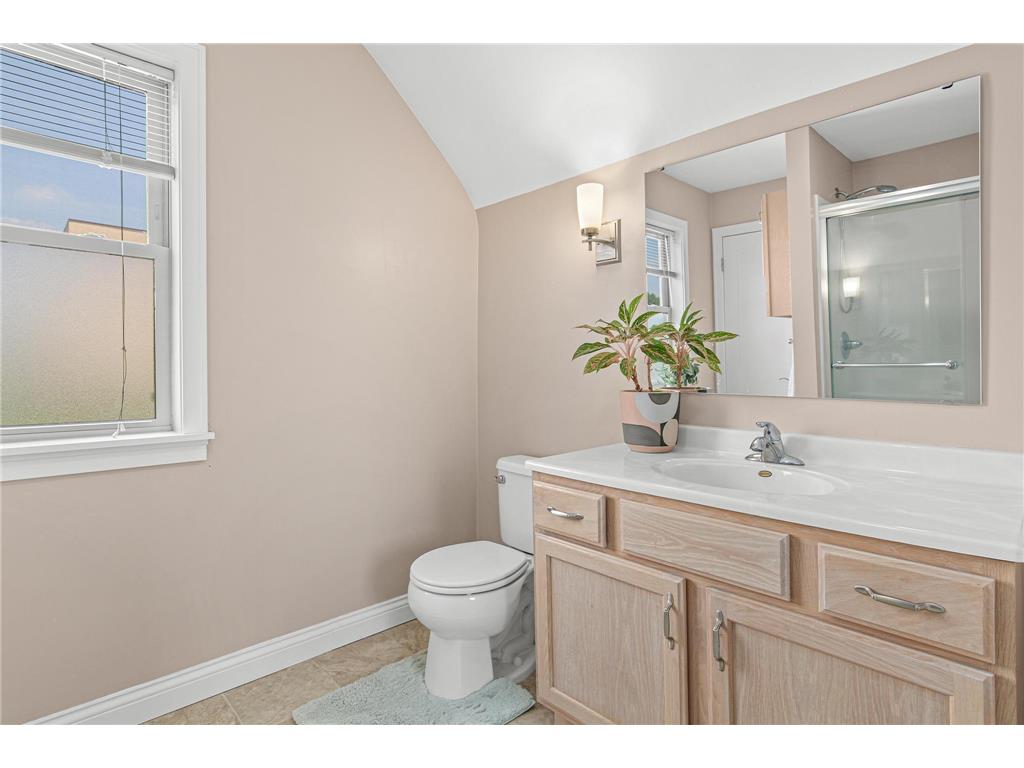 2001 Washington Street NE Minneapolis MN 55418 6807355 image15