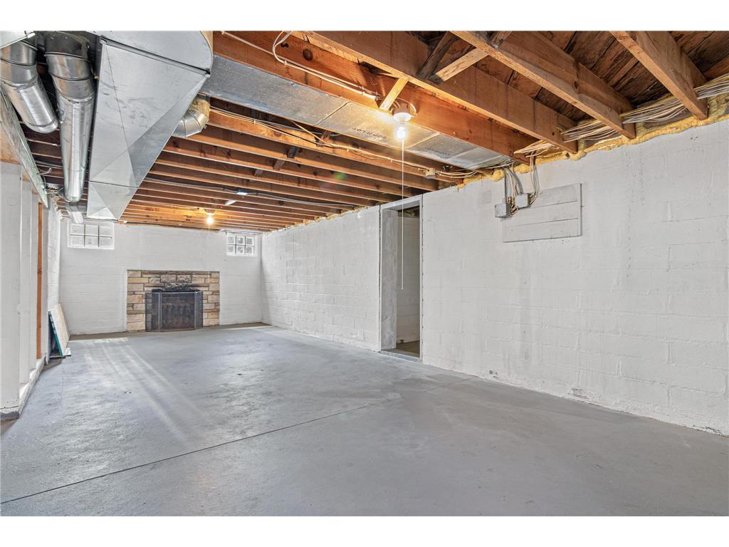 2001 Washington Street NE Minneapolis MN 55418 6807355 image18