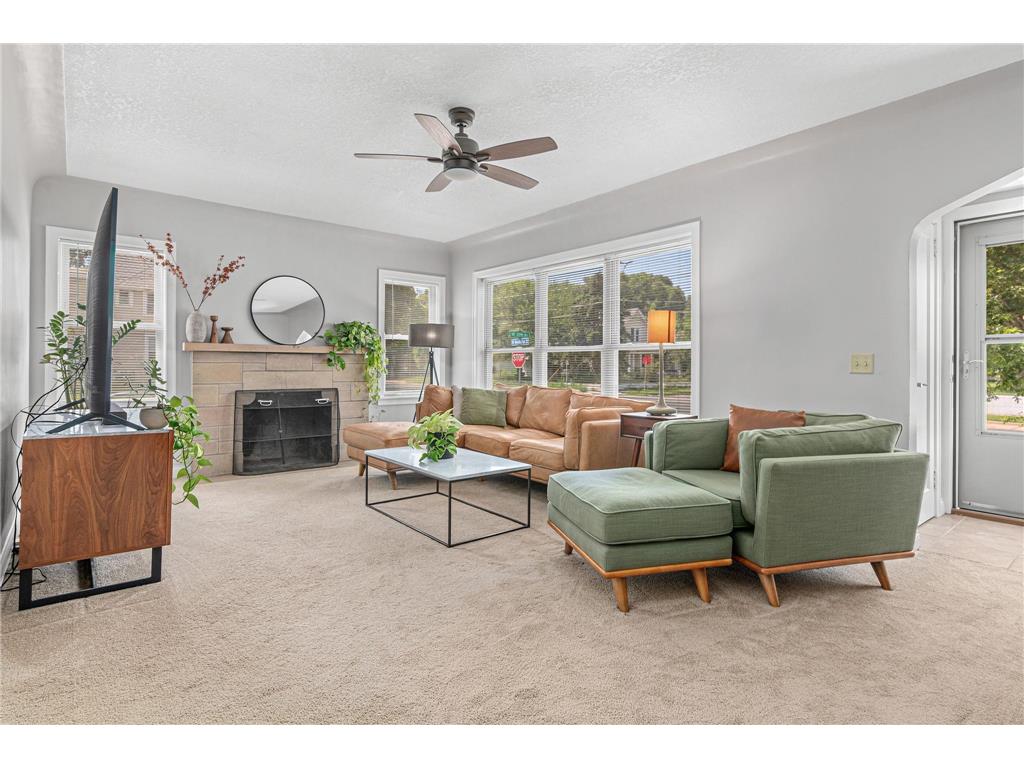 2001 Washington Street NE Minneapolis MN 55418 6807355 image2