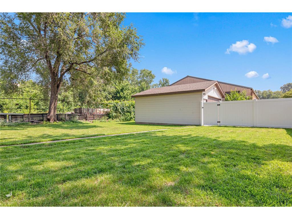 2001 Washington Street NE Minneapolis MN 55418 6807355 image28