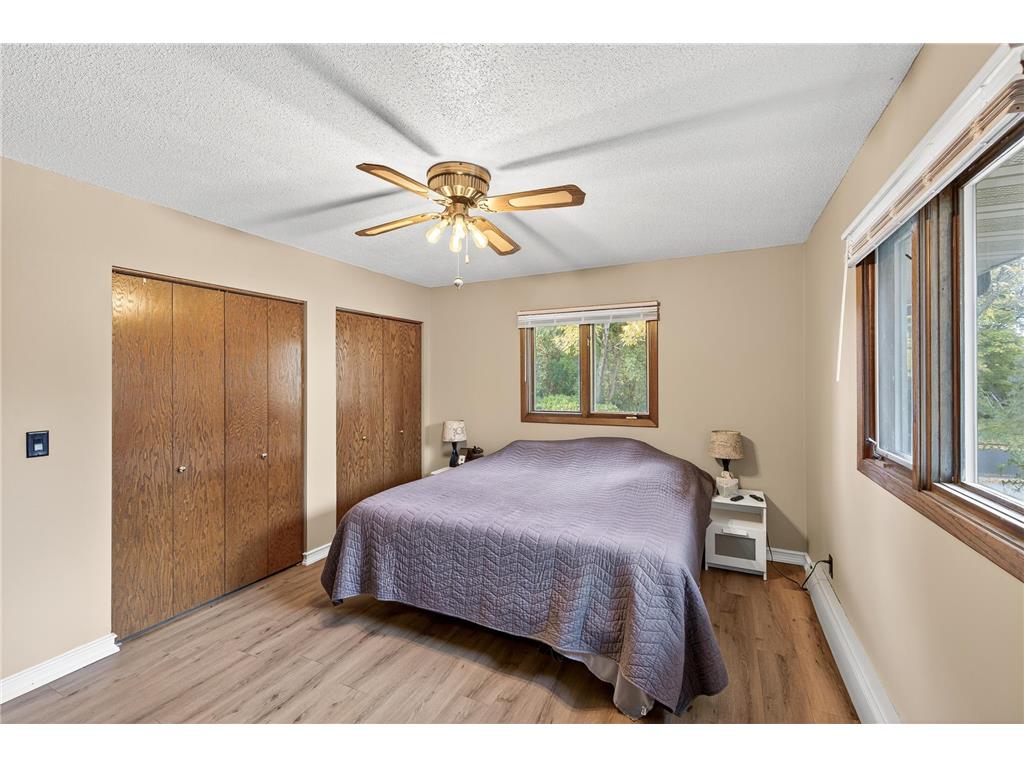 2001 Woods Lane Burnsville MN 55337 6788958 image19