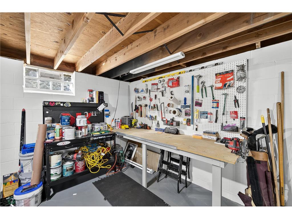 2001 Woods Lane Burnsville MN 55337 6788958 image26