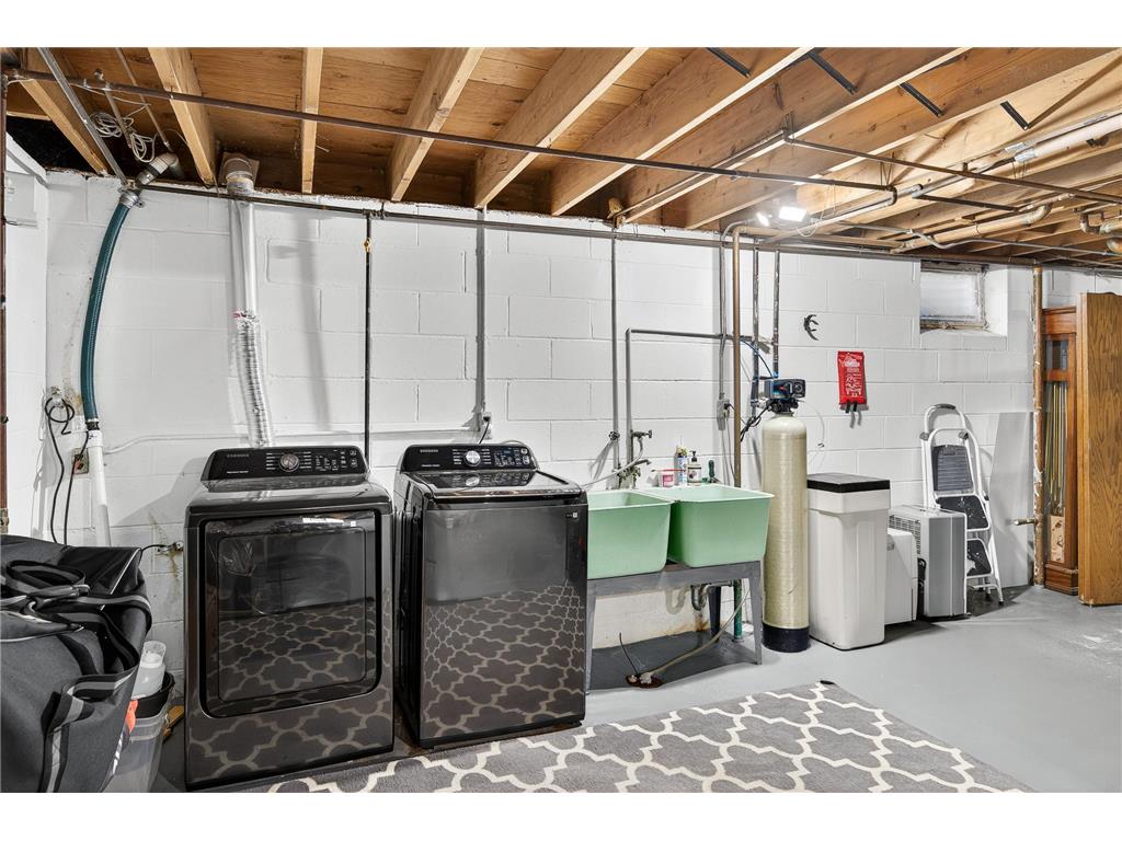 2001 Woods Lane Burnsville MN 55337 6788958 image27