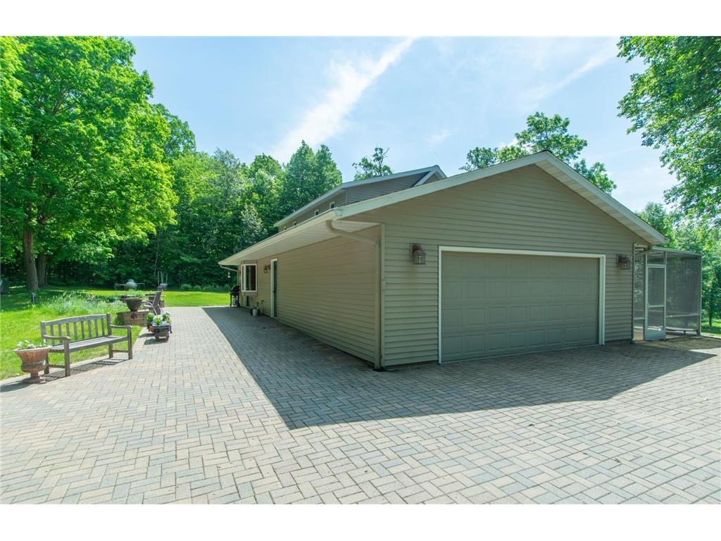 20010 Reed Court NW Liberty Twp MN 56601 - Long Lake 7064907 image11