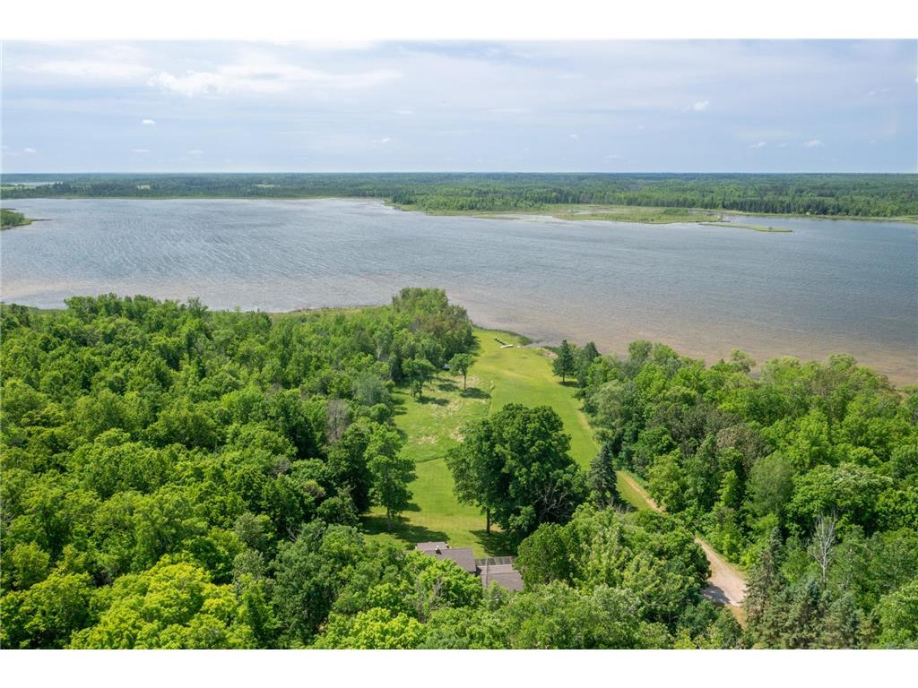 20010 Reed Court NW Liberty Twp MN 56601 - Long Lake 7064907 image13