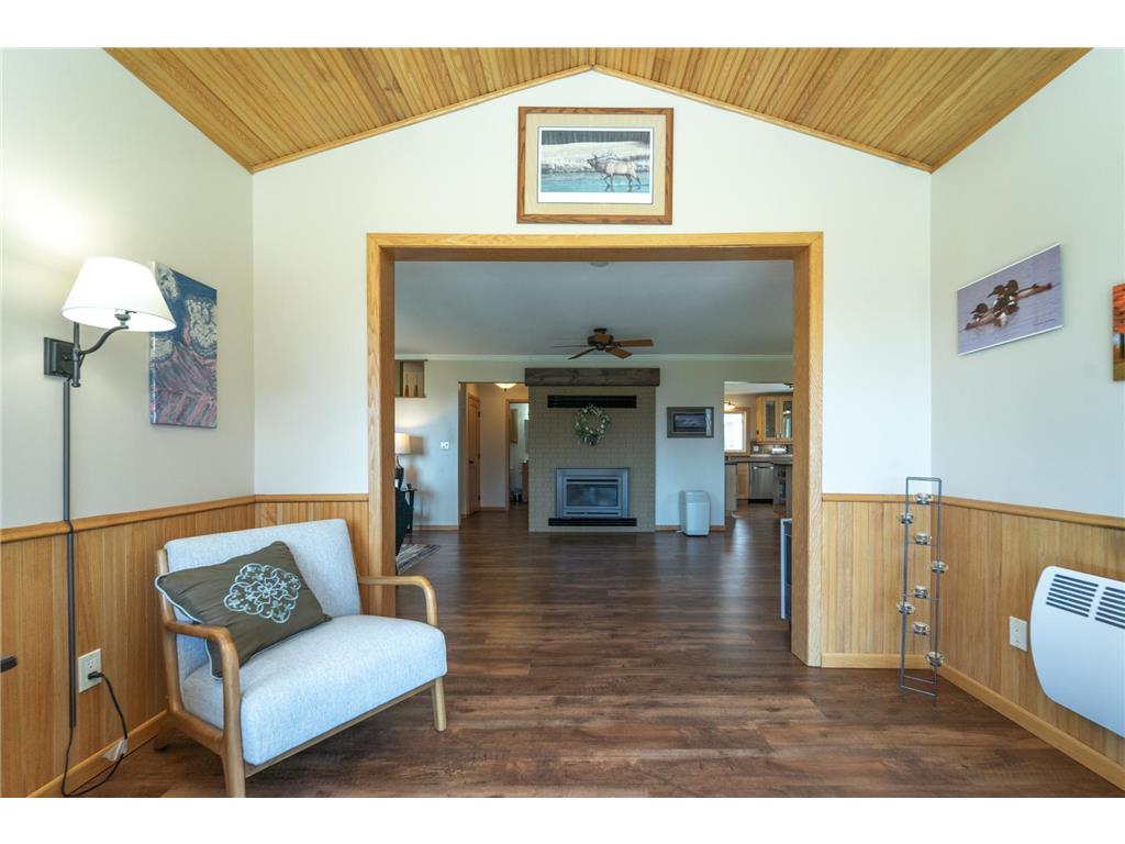 20010 Reed Court NW Liberty Twp MN 56601 - Long Lake 7064907 image30