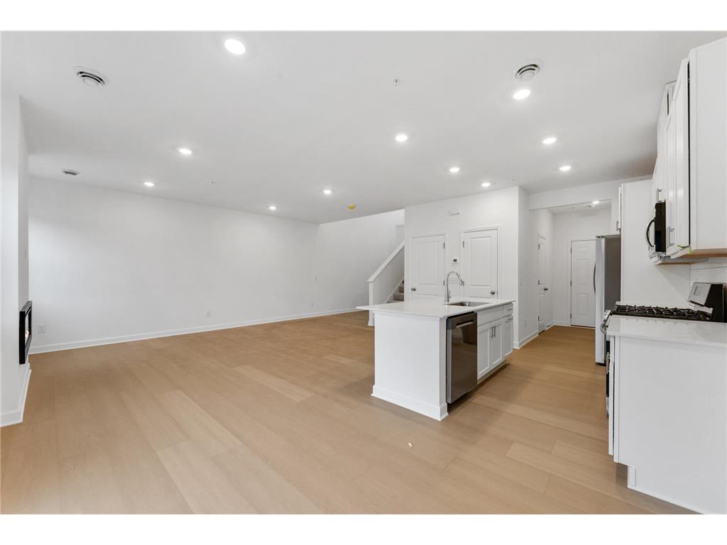 20011 62nd Place Corcoran MN 55340 7003428 image5