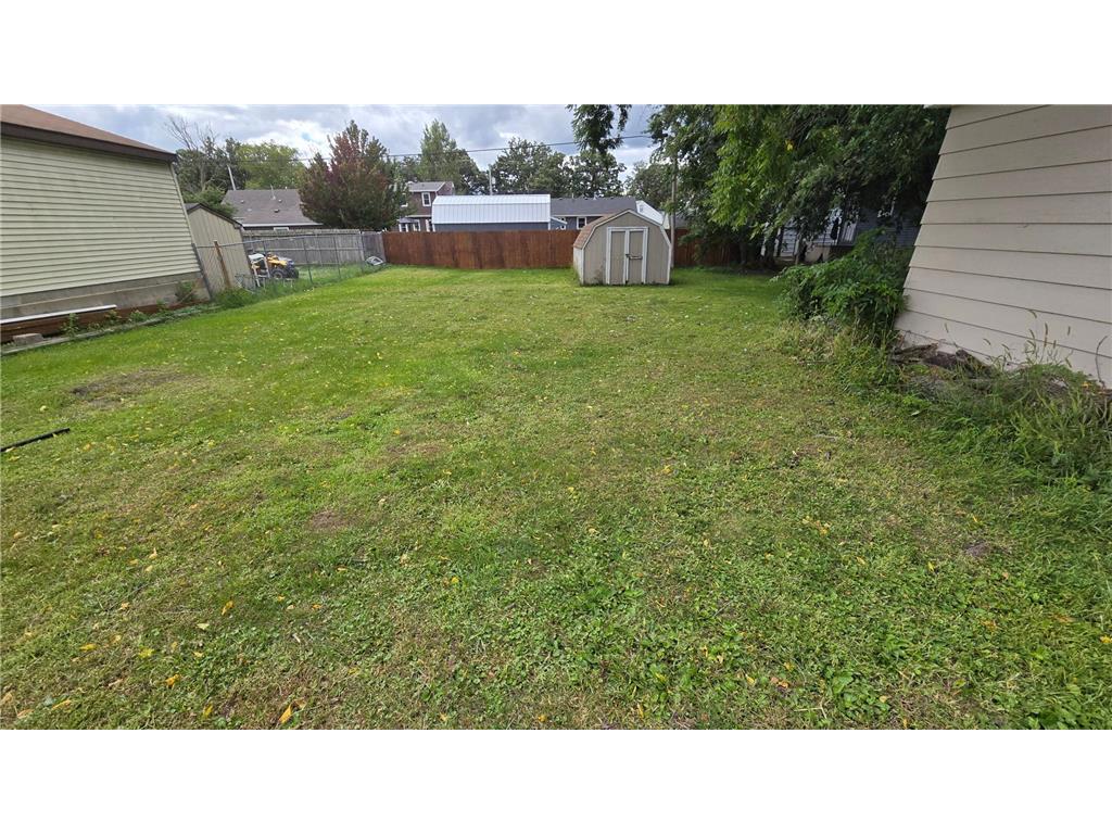 2002 3rd Avenue NE Austin MN 55912 6784591 image8