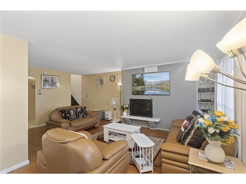 2002 Arkwright Street Maplewood MN 55117 6804597 image1