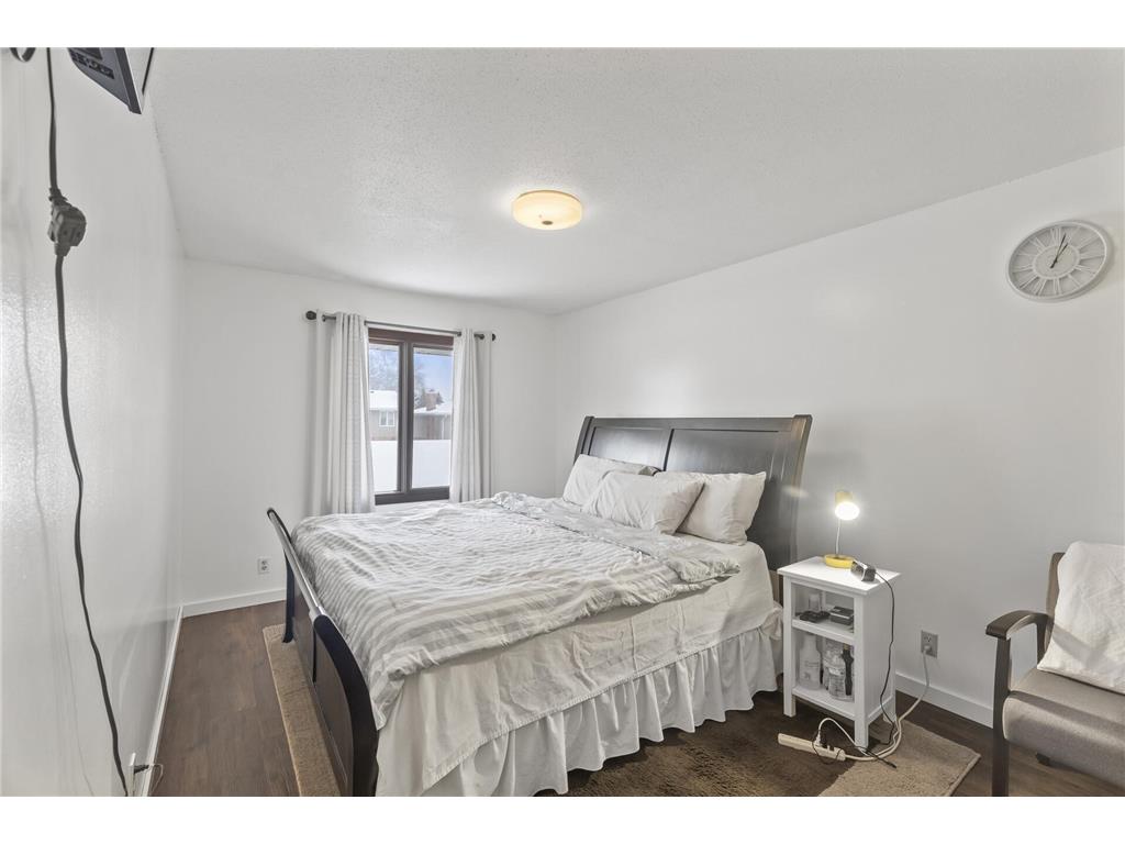 2002 Arkwright Street Maplewood MN 55117 6804597 image11