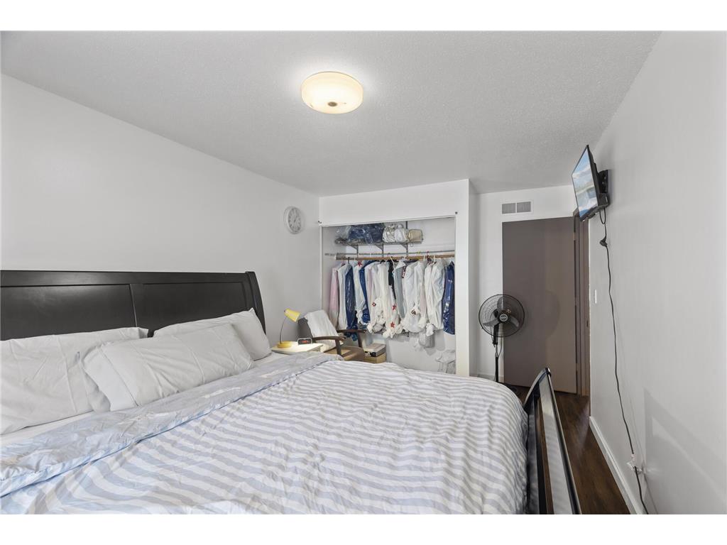 2002 Arkwright Street Maplewood MN 55117 6804597 image13