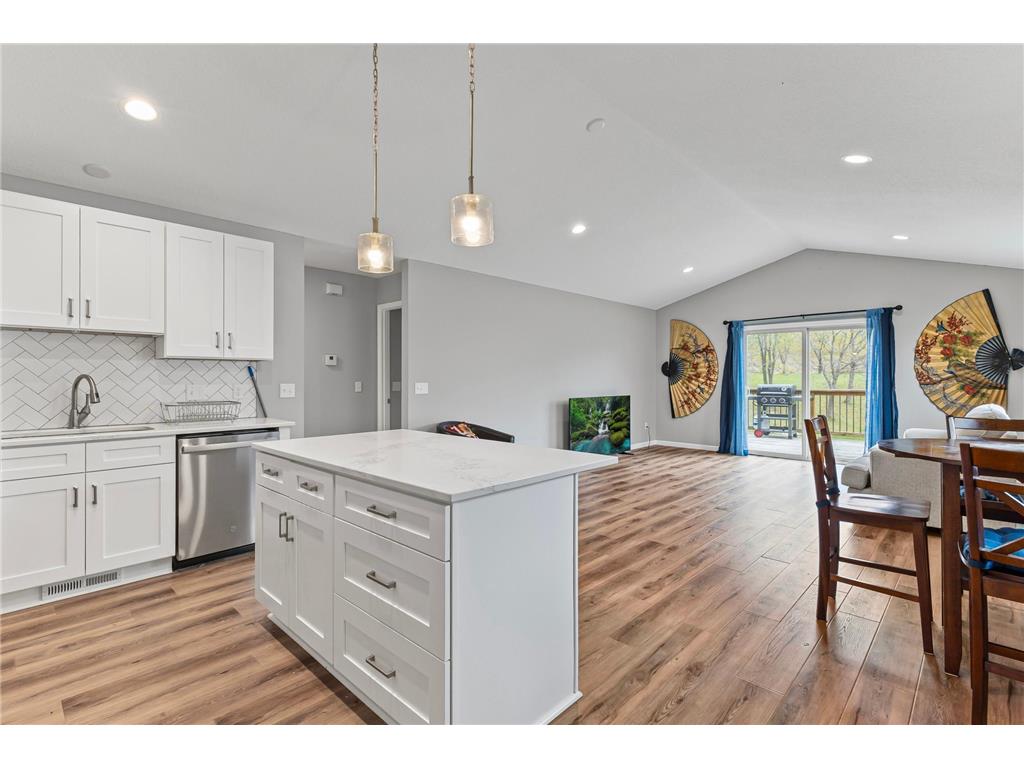 2002 Buffalo Run Road Buffalo MN 55313 6823811 image5