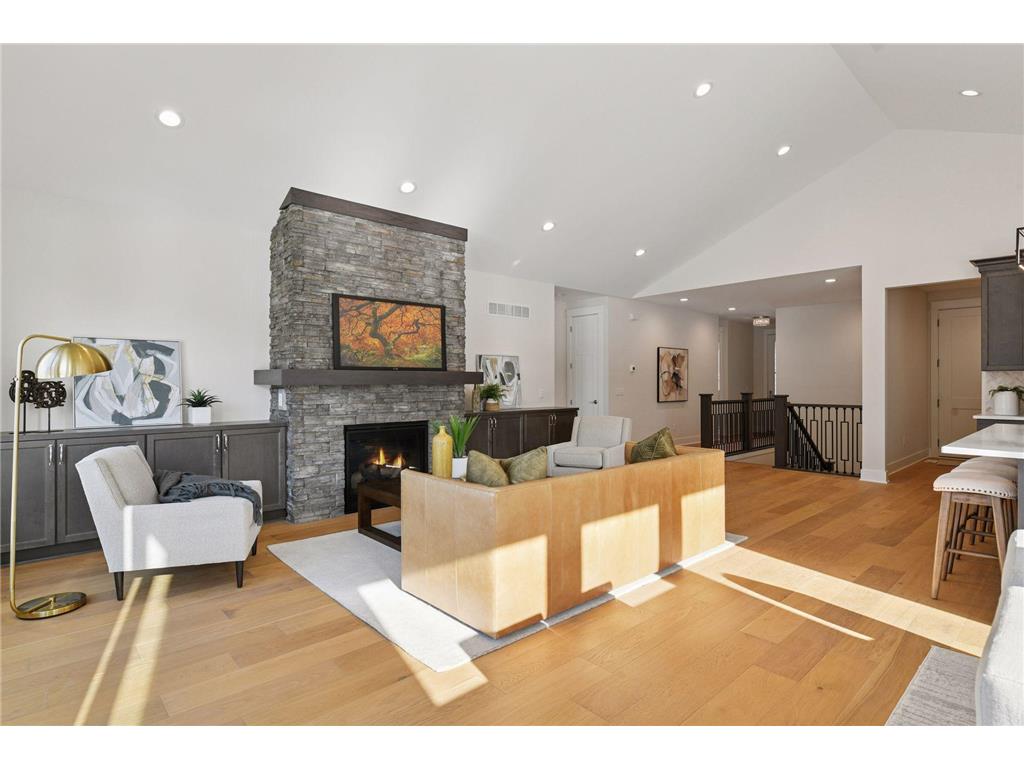 2002 Mulberry Lane Carver MN 55315 7008594 image10