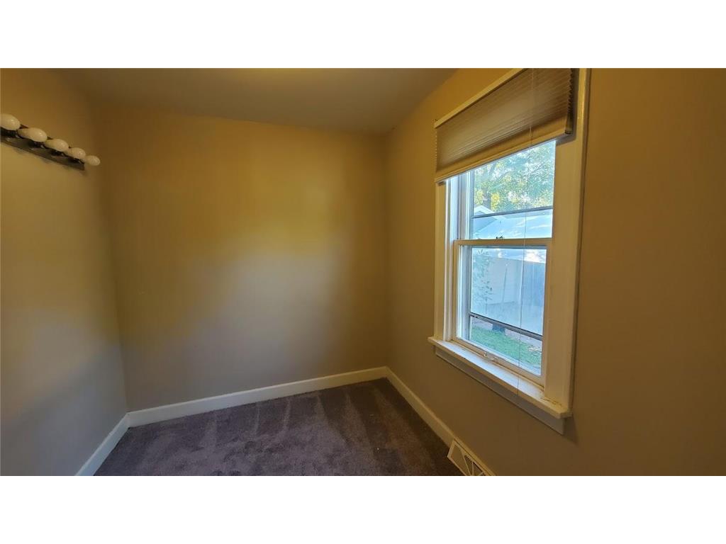 2002 Nortonia Avenue Saint Paul MN 55119 6819758 image14