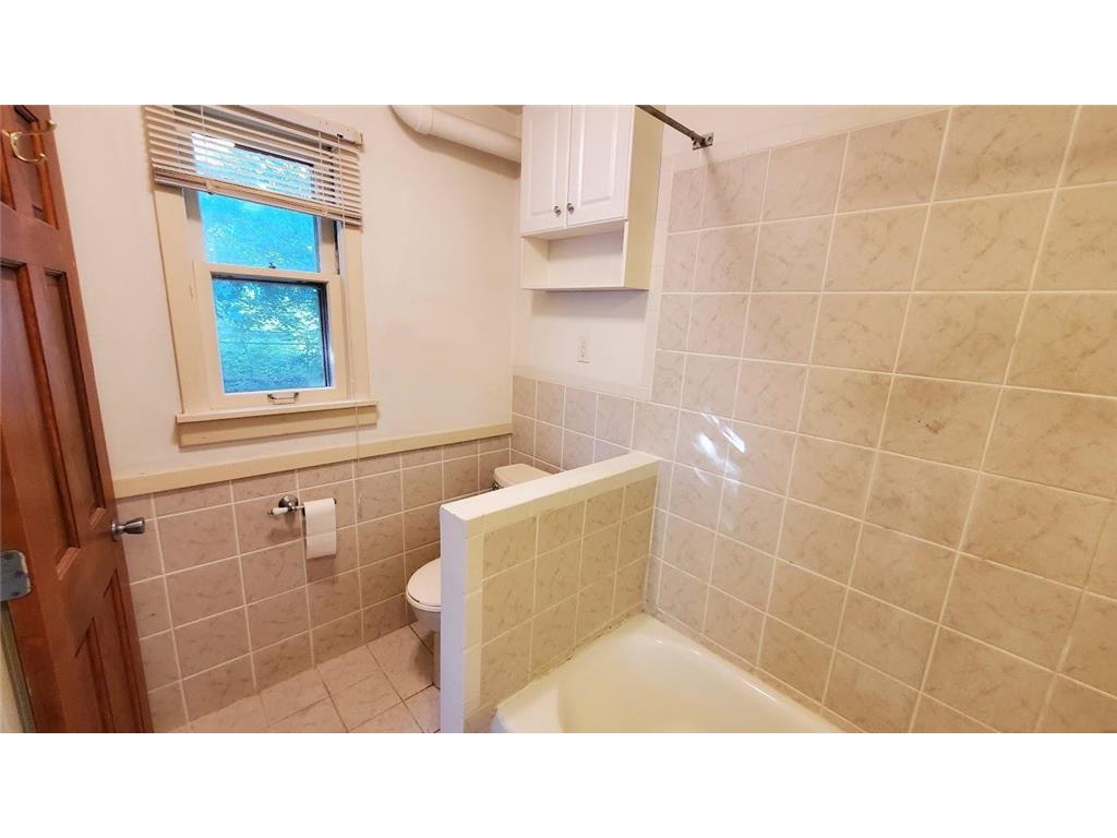 2002 Nortonia Avenue Saint Paul MN 55119 6819758 image16