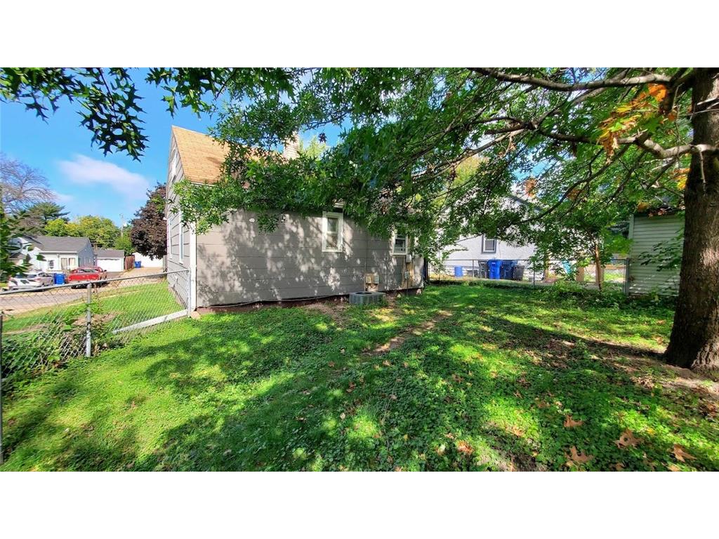 2002 Nortonia Avenue Saint Paul MN 55119 6819758 image5