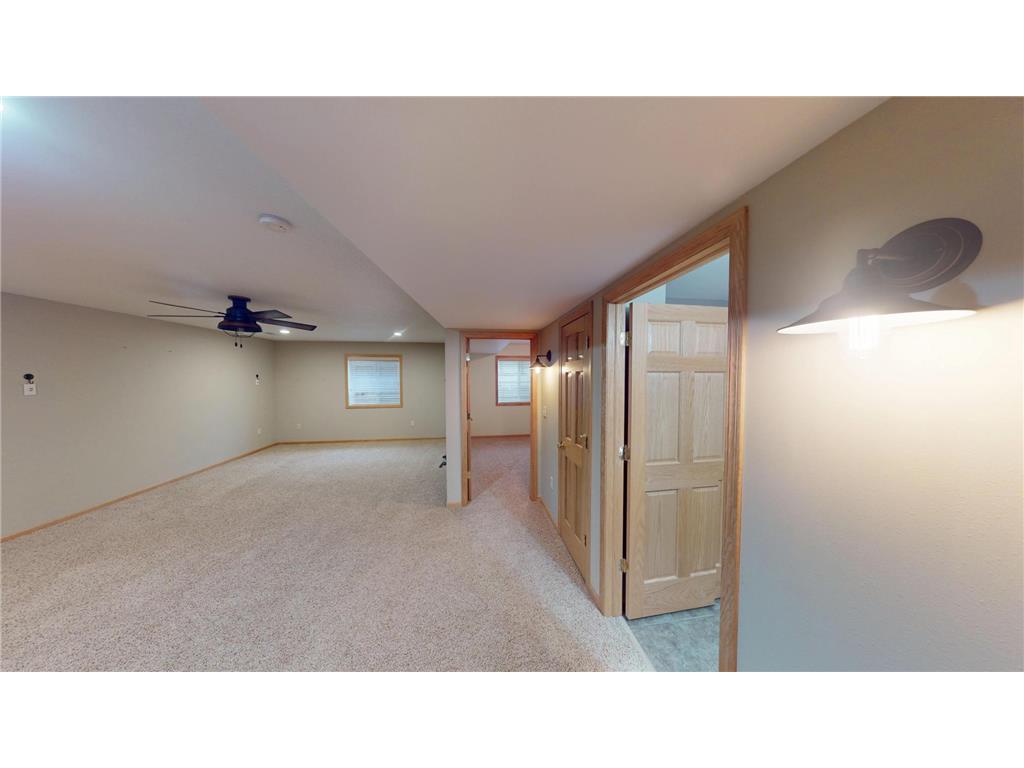 2002 Viking Avenue Holmen WI 54636 7004786 image31