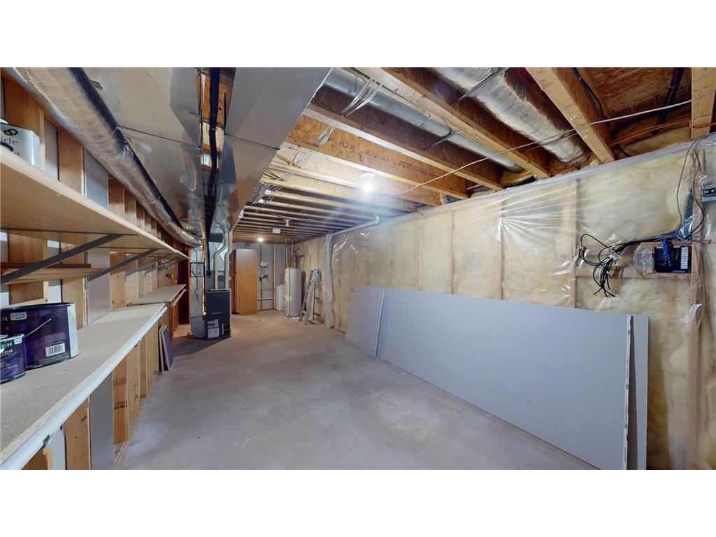 2002 Viking Avenue Holmen WI 54636 7004786 image44