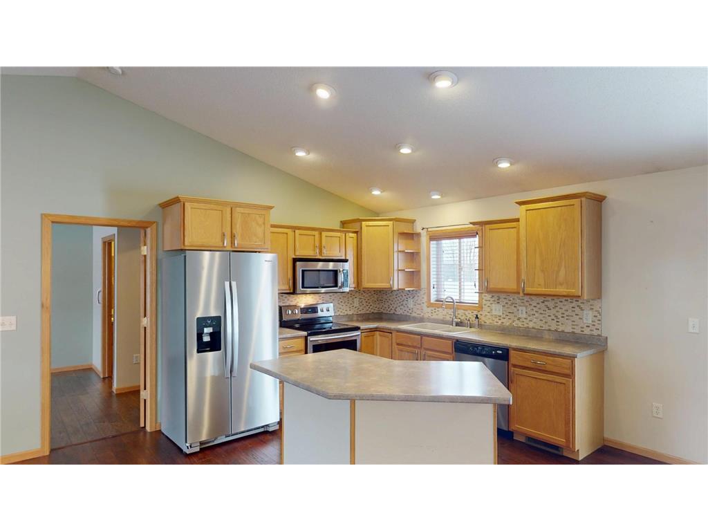 2002 Viking Avenue Holmen WI 54636 7004786 image7