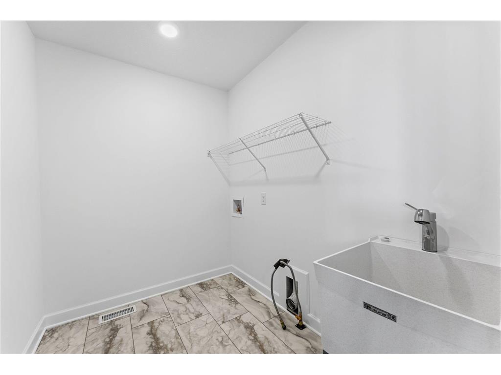 20021 67th Avenue Corcoran MN 55340 7002270 image18