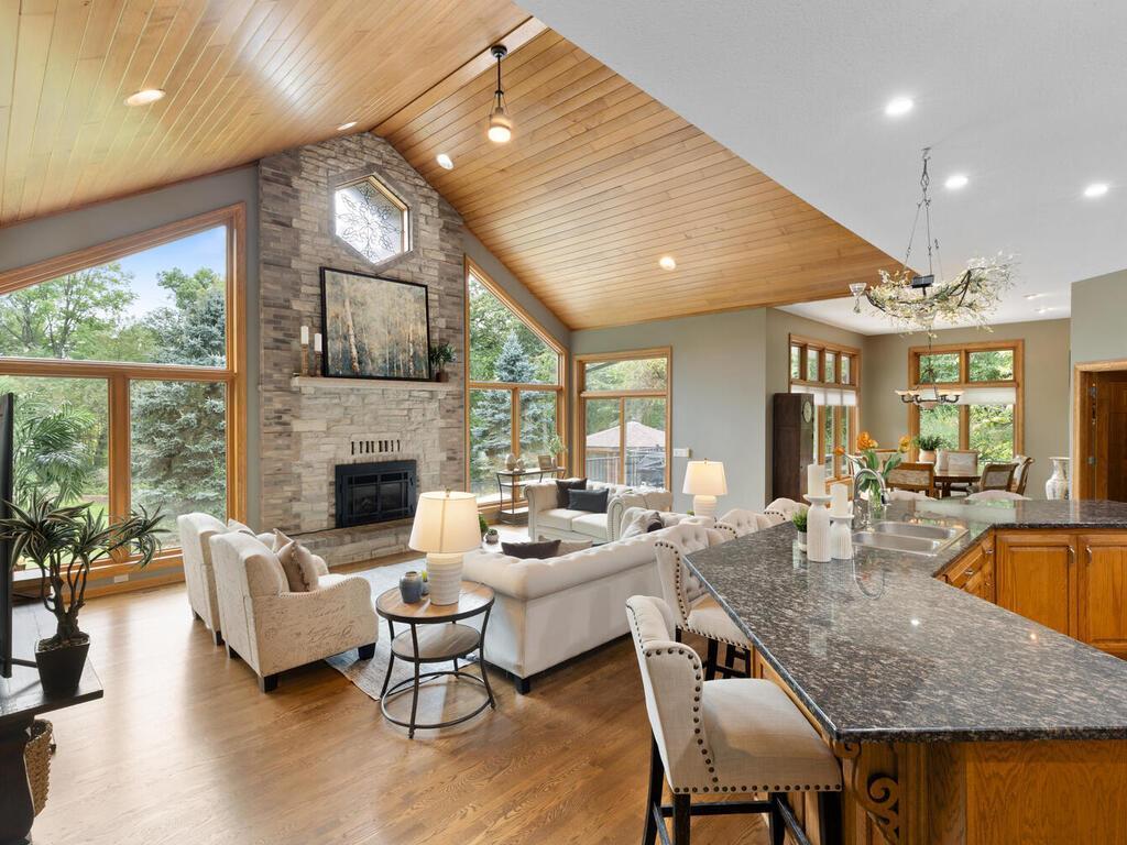 20025 Jeffrey Avenue N Forest Lake MN 55025 7049923 image2