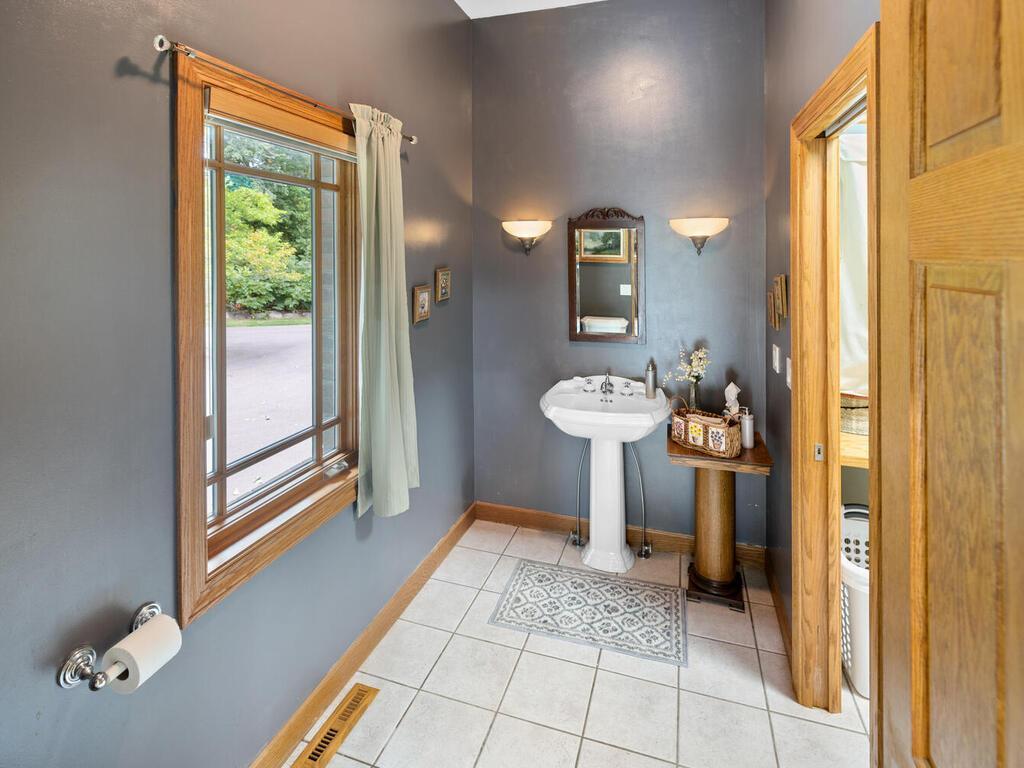 20025 Jeffrey Avenue N Forest Lake MN 55025 7049923 image40